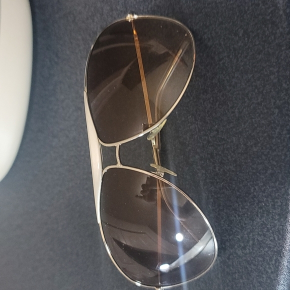 Sunglasses - Picture 2 of 3